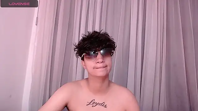 Im Milan Rs online show from November 2025 04:22:01 AM