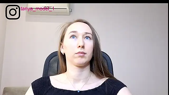 --Model--2 online show from November 2025 06:37:02 PM