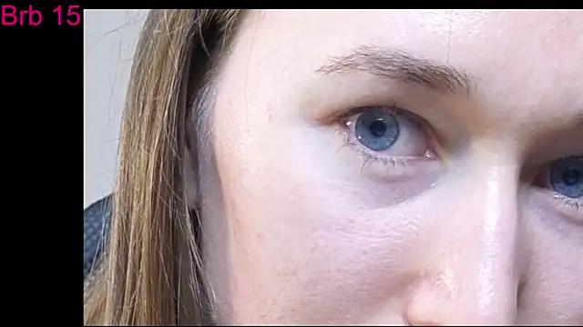 --Model--2 online show from November 2025 09:42:02 PM