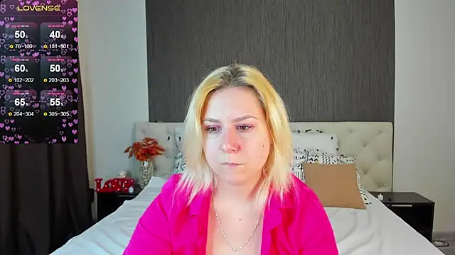 Snapshot of Jane_Broks chatting on December 2024 12:50:01 AM Jane Broks online show from December 2024 12:50:01 AM