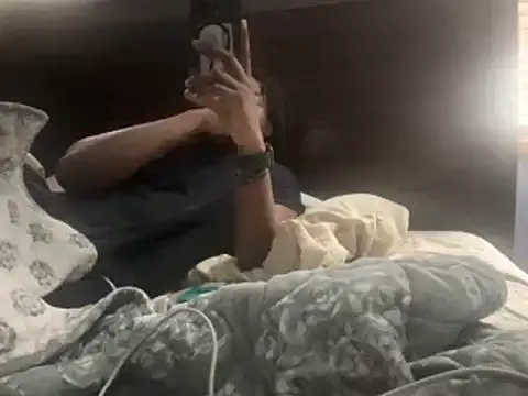 Snapshot of tokenkingtn chatting on March 2025 05:04:02 PM tokenkingtn online show from March 2025 05:04:02 PM