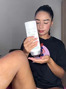  Luana online show from September 2025 08:36:02 AM