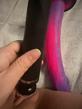 luisa1 online show from December 2025 08:09:02 AM