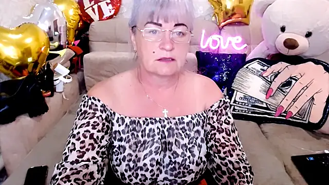 Snapshot of SiberiabBerry chatting on June 2026 03:11:01 AM SiberiabBerry online show from June 2026 03:11:01 AM