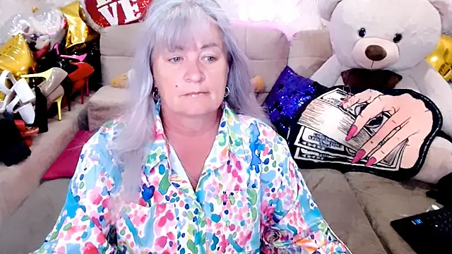 Snapshot of SiberiabBerry chatting on July 2026 12:53:02 PM SiberiabBerry online show from July 2026 12:53:02 PM