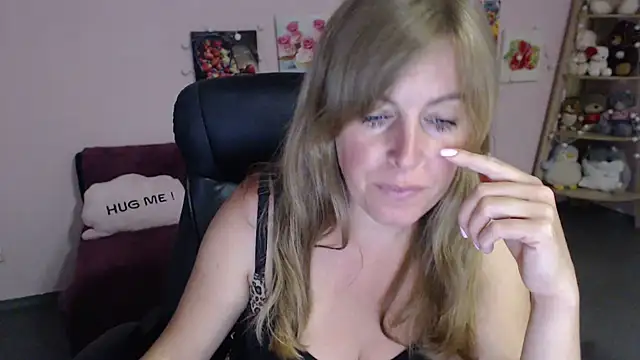 Hot Milady online show from July 2026 07:45:02 AM