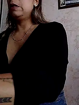 Katalina S3xy online show from November 2025 12:29:02 PM