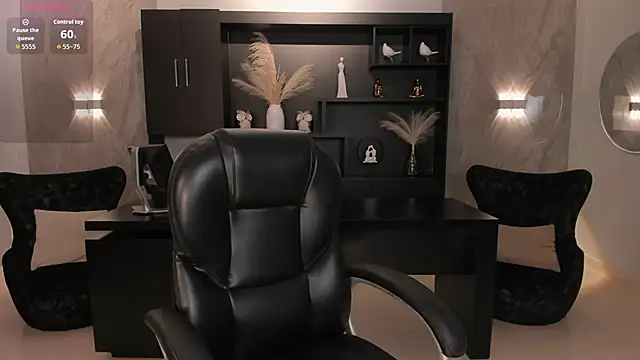 ValeriaRoldanX online show from October 2025 03:20:01 AM