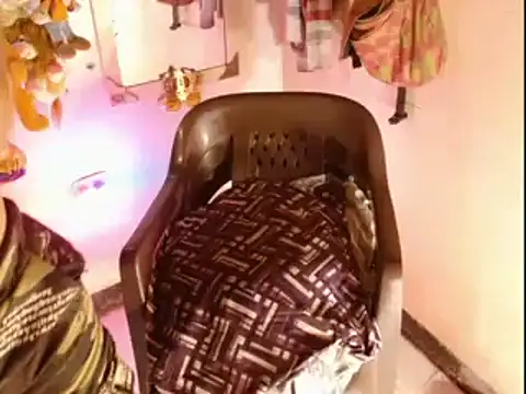 DiablaArdiente05 online show from September 2025 11:59:01 PM