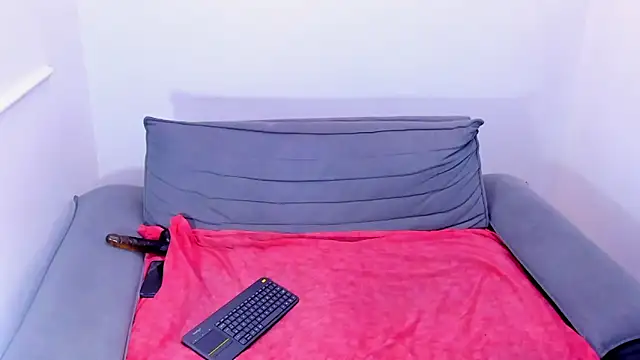 FRAN DESS online show from March 2025 11:46:01 PM