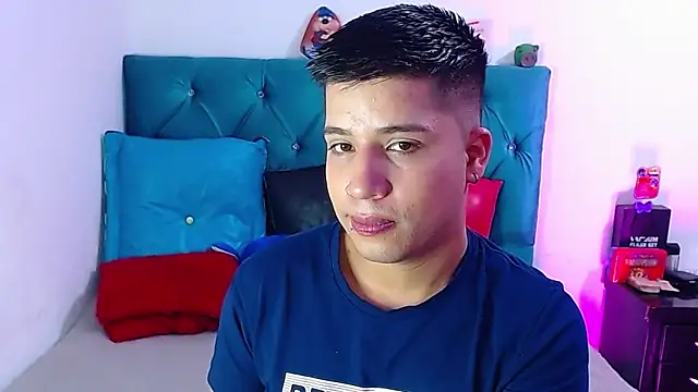 Snapshot of Randy_horny chatting on February 2025 08:15:01 PM Randy horny online show from February 2025 08:15:01 PM