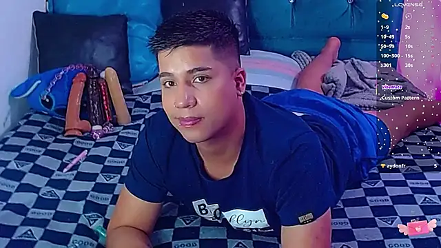 Snapshot of Randy_horny chatting on February 2025 07:06:02 AM Randy horny online show from February 2025 07:06:02 AM