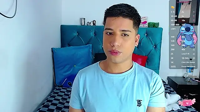 Snapshot of Randy_horny chatting on March 2025 06:54:01 PM Randy horny online show from March 2025 06:54:01 PM