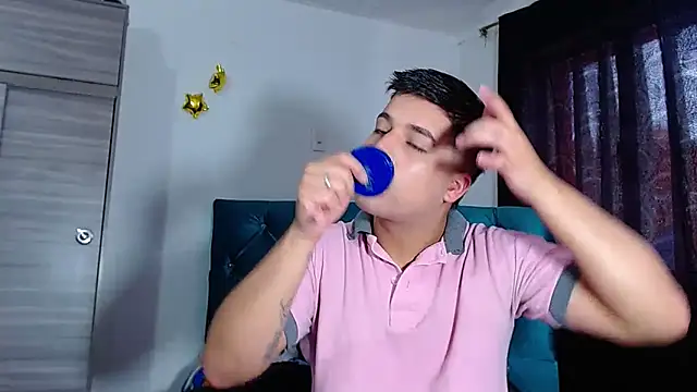 Snapshot of Randy_horny chatting on November 2025 05:34:02 PM Randy horny online show from November 2025 05:34:02 PM