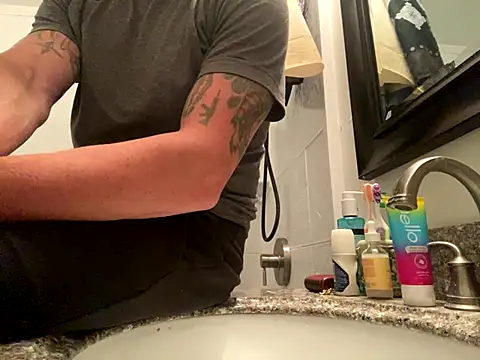 Gman143187 online show from October 2025 08:12:01 AM