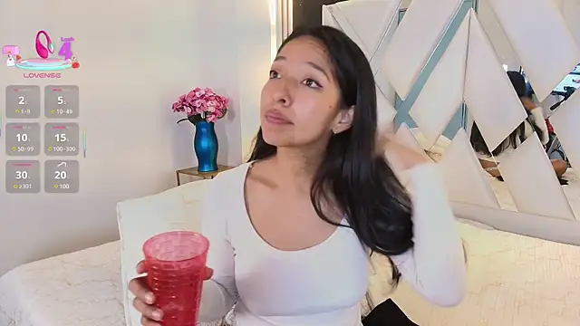 Valery wang online show from March 2025 05:56:01 PM