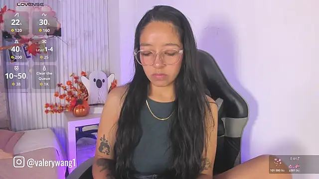 Valery wang online show from October 2025 11:54:02 AM