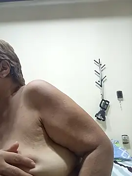 florecita69 online show from February 2026 01:29:02 AM