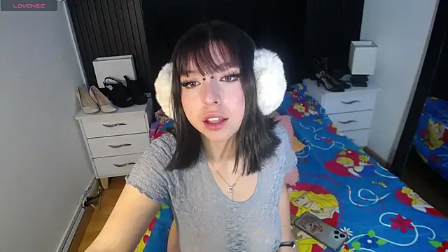 kittyhouse hs online show from December 2024 02:53:02 AM