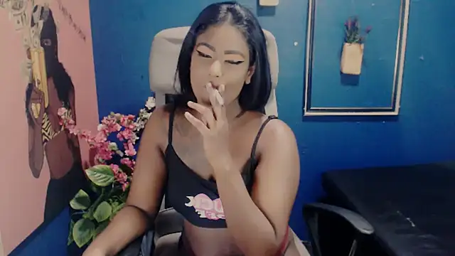 Snapshot of Littleindianmilf chatting on September 2025 10:16:02 AM Littleindianmilf online show from September 2025 10:16:02 AM