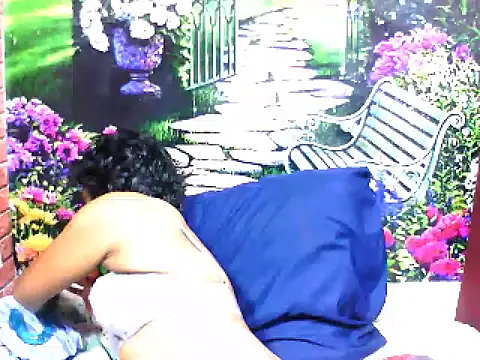 Snapshot of indianCherryPie chatting on March 2025 09:25:02 PM indianCherryPie online show from March 2025 09:25:02 PM