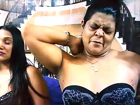 Snapshot of indianCherryPie chatting on October 2025 06:02:02 AM indianCherryPie online show from October 2025 06:02:02 AM