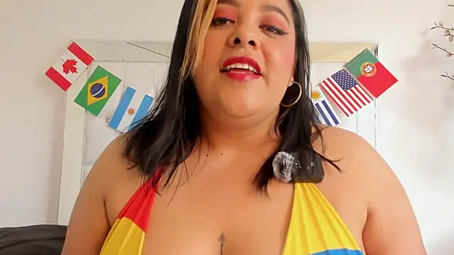 Snapshot of brendamaz chatting on June 2026 01:02:02 PM brendamaz online show from June 2026 01:02:02 PM