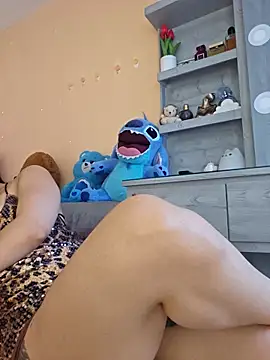 Snapshot of Selena_blake chatting on February 2026 09:46:02 PM Selena blake online show from February 2026 09:46:02 PM