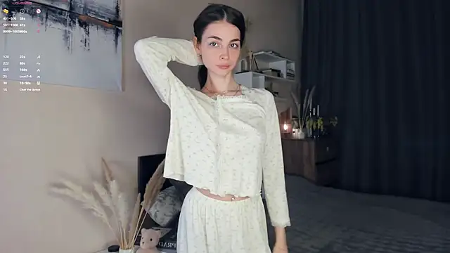 MaryJacksoon online show from April 2026 08:23:01 AM