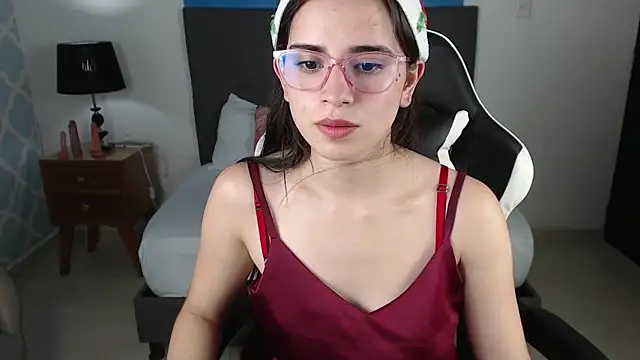 angelica dymond online show from December 2024 12:00:02 PM