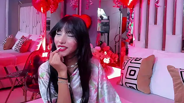 Kitty Eliffe online show from February 2025 08:05:01 PM