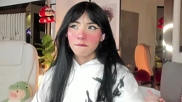 Kitty Eliffe online show from September 2025 09:29:02 PM