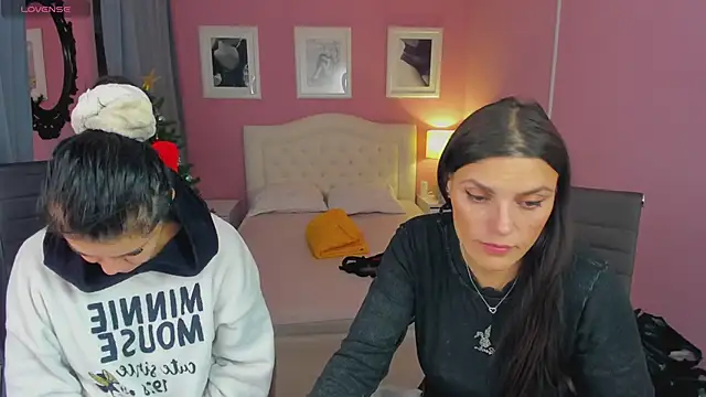 EricaAndPenelopa online show from January 2025 05:16:02 AM