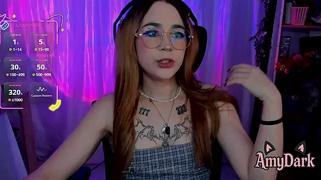 Snapshot of _AmyDark chatting on October 2025 08:29:02 PM AmyDark online show from October 2025 08:29:02 PM