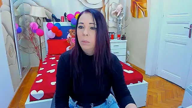 LauraSin online show from February 2025 04:22:02 AM