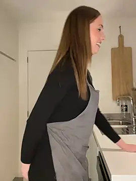 lola tentatiion online show from March 2025 08:31:01 PM