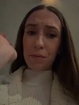 lola tentatiion online show from March 2026 09:01:02 PM