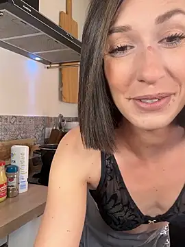 lola tentatiion online show from April 2026 07:19:01 AM