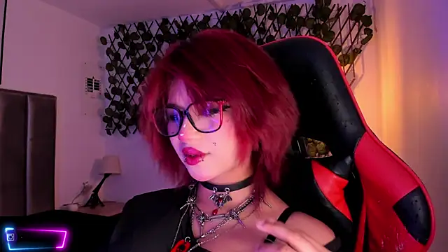 Kitty Gang online show from September 2025 02:11:02 AM