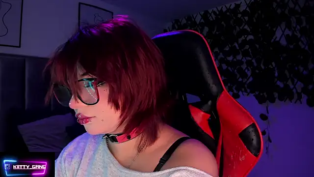 Kitty Gang online show from October 2025 02:01:02 AM