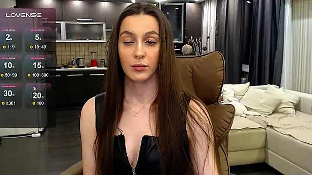 Doll Jasmine  online show from June 2026 10:14:02 PM
