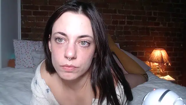 Snapshot of MaeDaybaby chatting on January 2025 04:51:02 PM MaeDaybaby online show from January 2025 04:51:02 PM