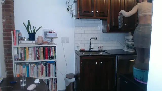 Snapshot of MaeDaybaby chatting on February 2025 11:41:02 PM MaeDaybaby online show from February 2025 11:41:02 PM