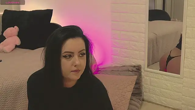 Ariel  Blossom online show from January 2025 09:39:02 PM