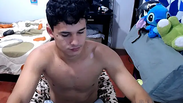 Snapshot of freddy_romas chatting on June 2026 12:11:01 PM freddy romas online show from June 2026 12:11:01 PM