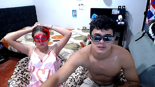 Snapshot of freddy_romas chatting on June 2026 03:50:02 AM freddy romas online show from June 2026 03:50:02 AM