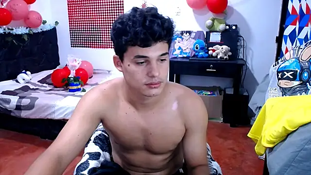 Snapshot of freddy_romas chatting on July 2026 02:04:01 PM freddy romas online show from July 2026 02:04:01 PM