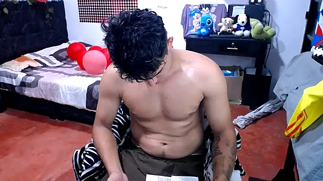 Snapshot of freddy_romas chatting on August 2026 05:12:02 PM freddy romas online show from August 2026 05:12:02 PM