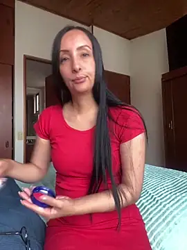 yaralyminjo2 online show from January 2025 08:39:02 PM