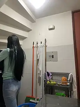 yaralyminjo2 online show from January 2025 10:46:02 PM